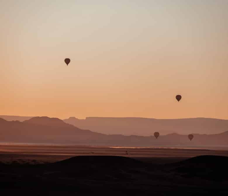 hotair balloons over sossus vlei