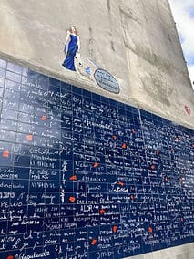 wall of love