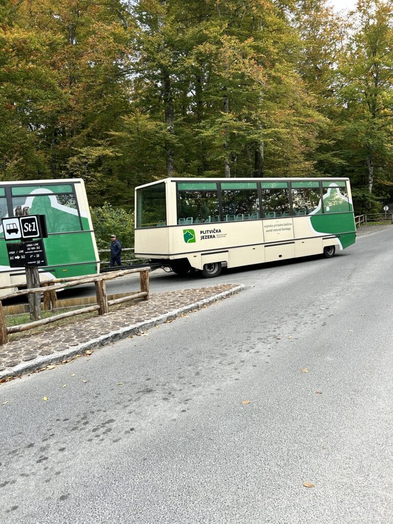 train plitvice